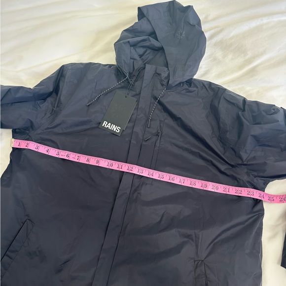 With Tags MENS RAINS Padded Nylon Coat NAVY LARGE - Picture 6 of 13